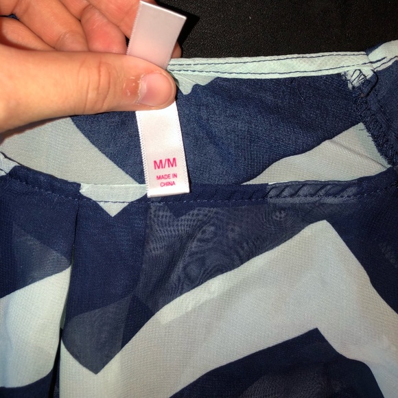 Chevron blouse - Picture 3 of 3